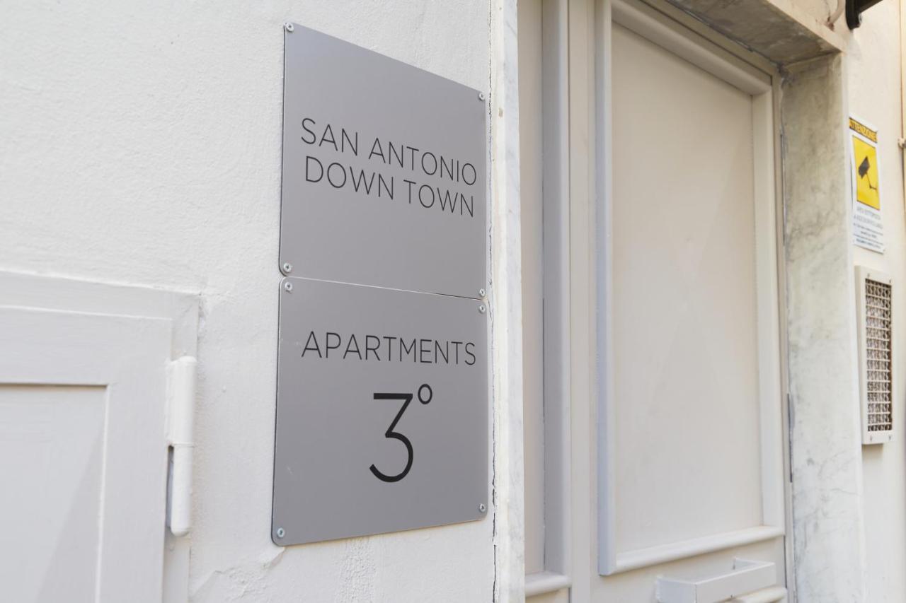 San Antonio Apartments Downtown Nápoles Exterior foto